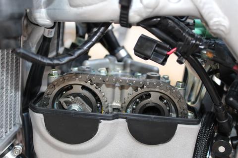 מרווח שסתומים באופנוע