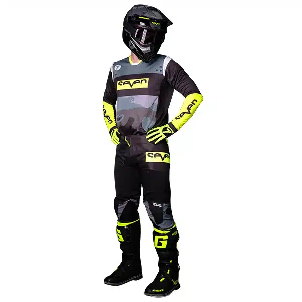 חליפת רכיבה סבן Seven Rival Barrack V24 Black