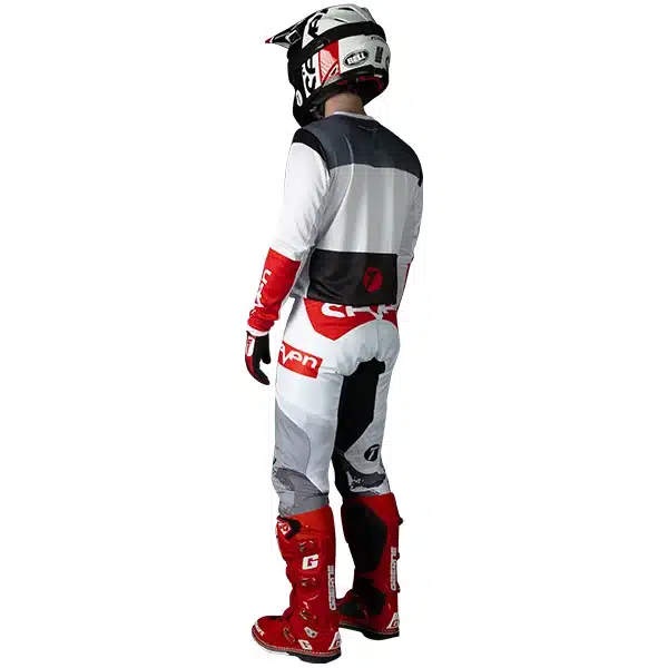 חליפת רכיבה סבן Seven Rival Barrack V24 White