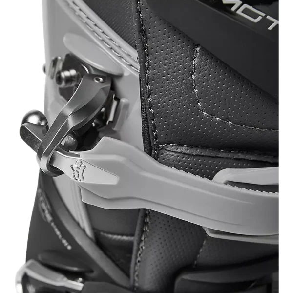 מגפיים פוקס אפור FOX MOTION V24