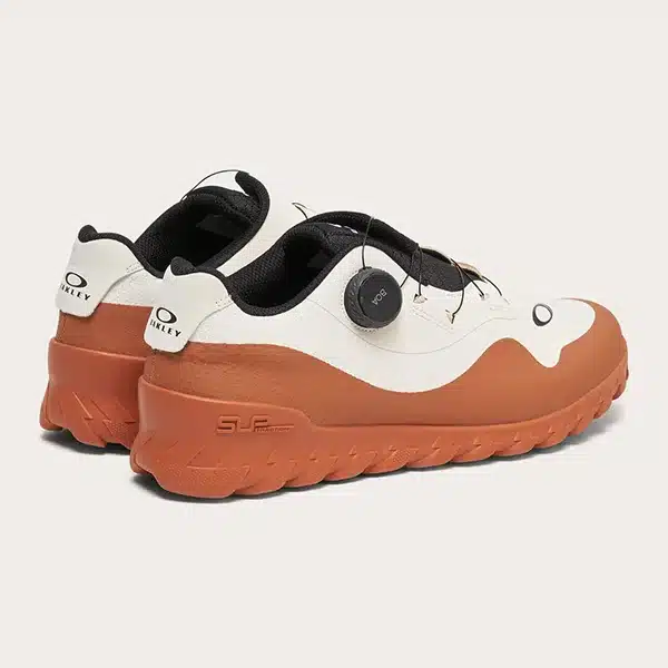 נעליים לרכיבת אופניים נעלי רכיבת אופני שטח אוקלי כתום Oakley Koya RC Boa