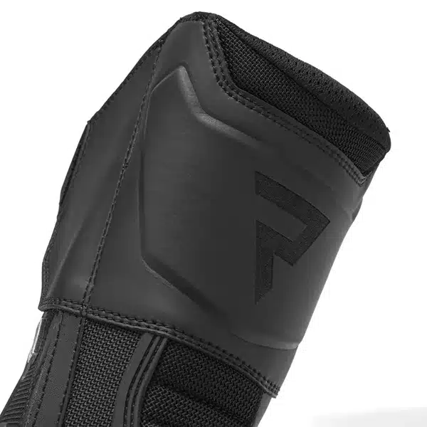 נעלי רכיבה לאופנוע REBELHORN RANGE מקרוב 4