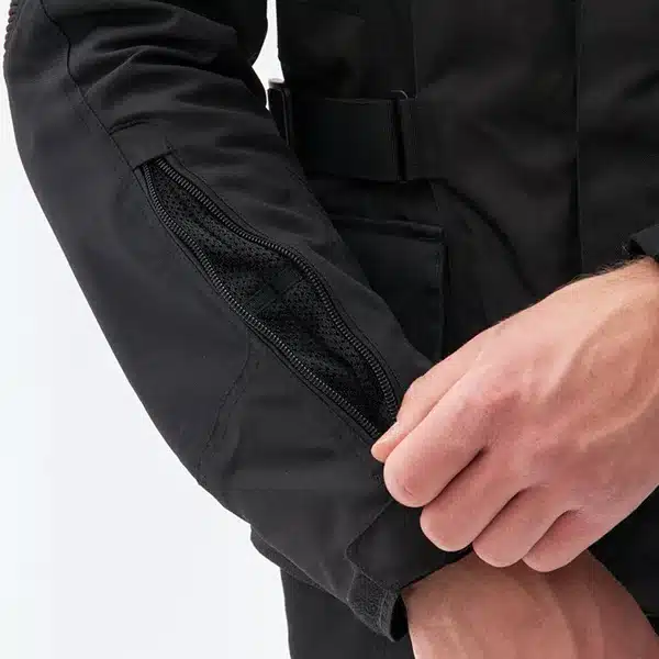 מעיל לאופנוע שחור Rebelhorn SCOUT Jacket CLOSE UP