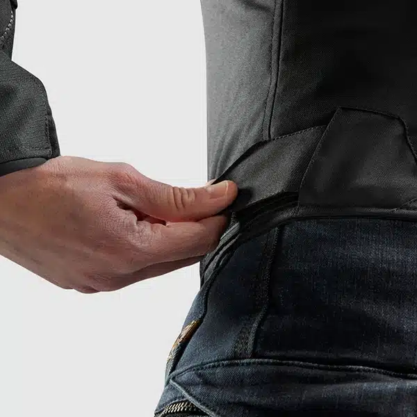 מעיל רכיבה ספורטיבי שחור אדום רבל הורן REBELHORN JAX רוכסן