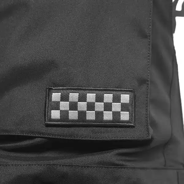 אוברול רכיבה פסטהאוס שחור – Fasthouse Motorall MX Black מקדימה פאץ' מקרוב