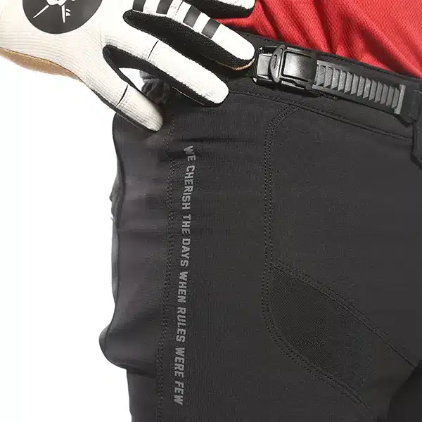 מכנס רכיבה שחור Fasthouse Grindhouse Sanguaro