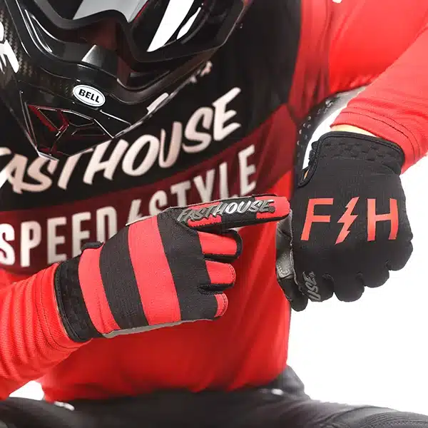 כפפות שחור/אדום Fasthouse Speed Style Akin