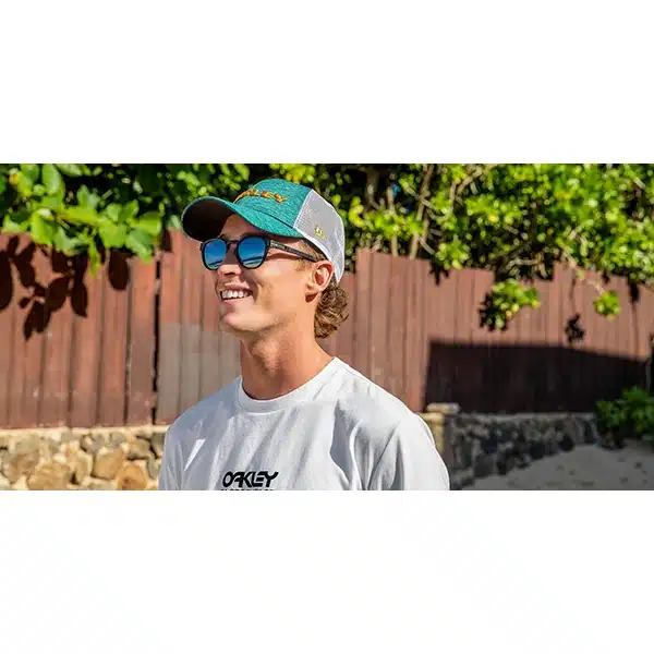 משקפי שמש OAKLEY LATCH MATTE BLACK PRIZM BLACK