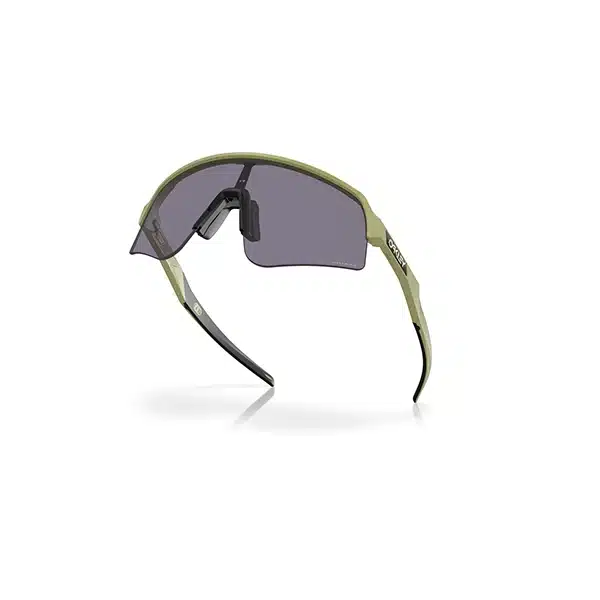 משקפי שמש OAKLEY SUTRO LITE SWEEP MATTE FERN PRIZM GREY