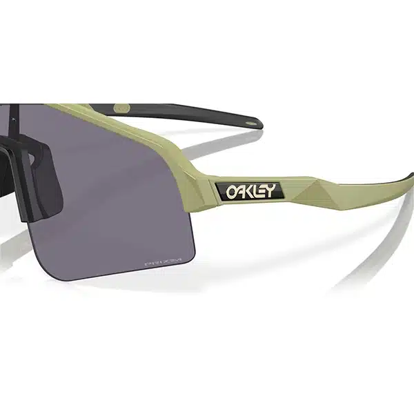 משקפי שמש OAKLEY SUTRO LITE SWEEP MATTE FERN PRIZM GREY