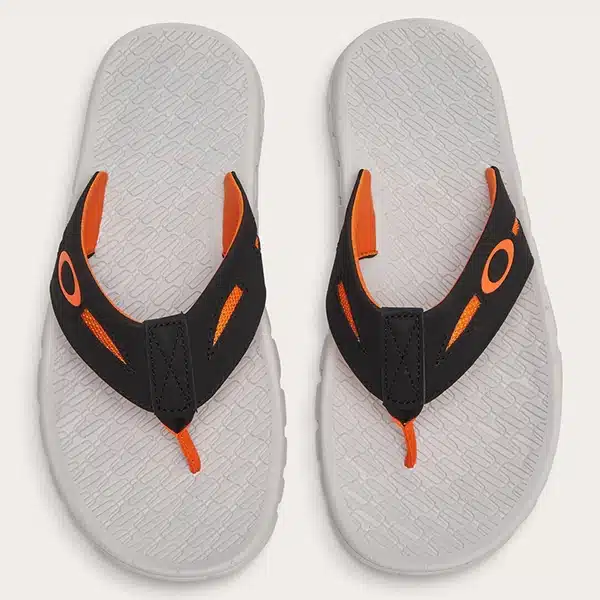 כפכפים אוקלי אפור כתוםOPERATIVE SANDAL 2.0 GRY זווית קדמית