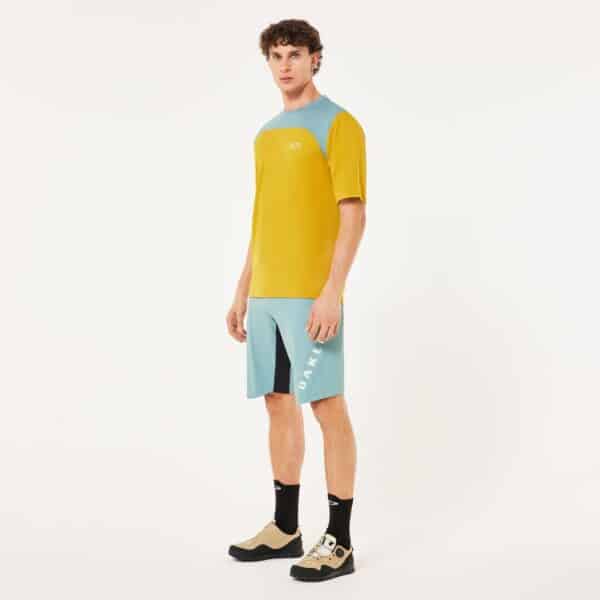 מכנס רכיבה כחול אוקלי FREE RIDE LINED SHORT