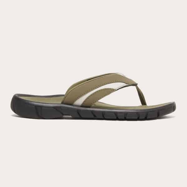 כפכפים אוקלי ירוק OAKLEY O COIL SANDAL צד ימין מהצד פונה ימינה