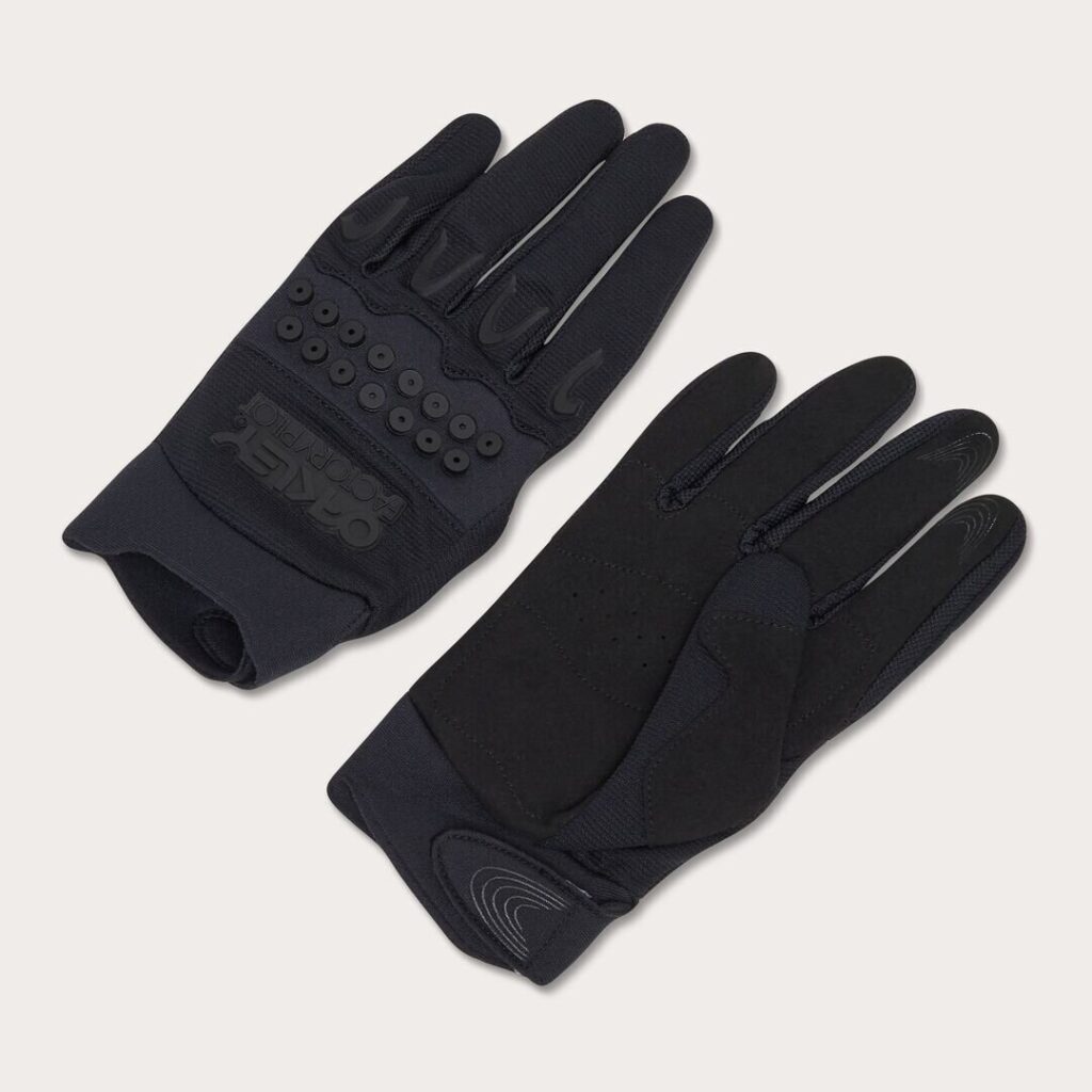 כפפות רכיבה אוקלי שחור OAKLEY SWITCHBACK MTB GLOVE 2.0 צד פנימי וחיצוני
