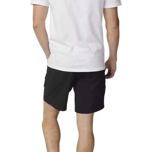 Essex Tech Stretch Hybrid Shorts מכנס אל הגוף מאחורה