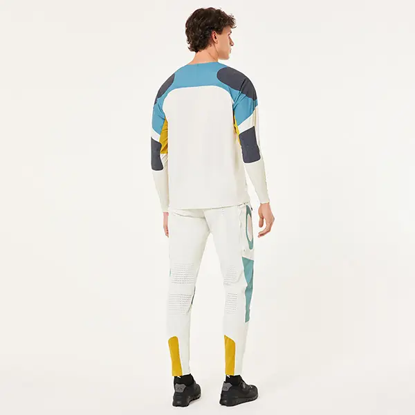 OAKLEY Seeker Edge Pant מכנס רכיבה אל הגוף מאחורה