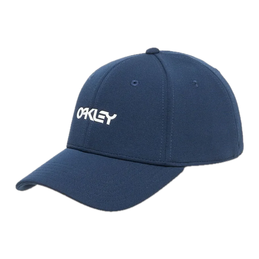 כובע Oakley 6 Panel Stretch Metallic Hat מבט קדמי תקריב על לוגו Ellipse מתכתי מוברש מבט צד על מבנה 6 הפאנלים של הכובע Oakley מבט אחורי על פס הספיגה הפנימי של Oakley