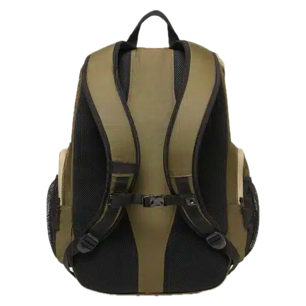 תיק Oakley Enduro 3.0 Big Backpack מבט קדמי מבט צד על תיק Oakley Enduro 3.0 עם כיסים צדדיים תקריב על לוגו Oakley Ellipse בחזית מבט פנימי על תא המחשב וכיס המשקפיים הקשיח