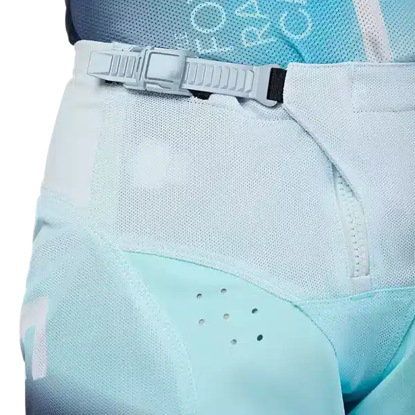 מכנסי FOX 180 Air Haze – תקריב קדמי