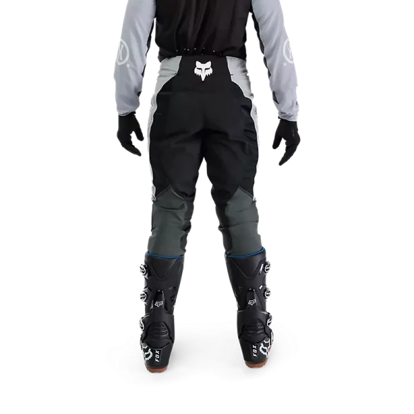 מכנסי FOX Ranger Air – מבט אחורי