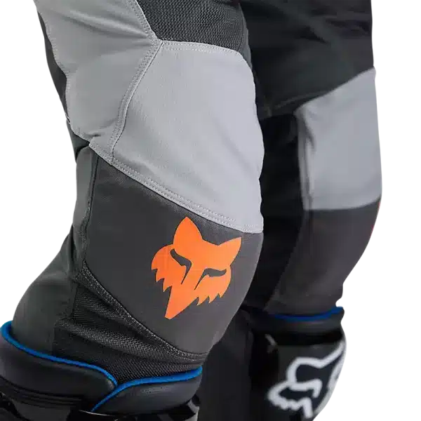 חיזוקי ברכיים כפולים במכנסי FOX Ranger Air Off Road