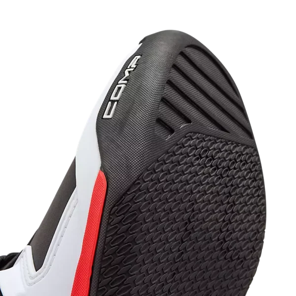 סוליית POSITAC® במגפי FOX Comp